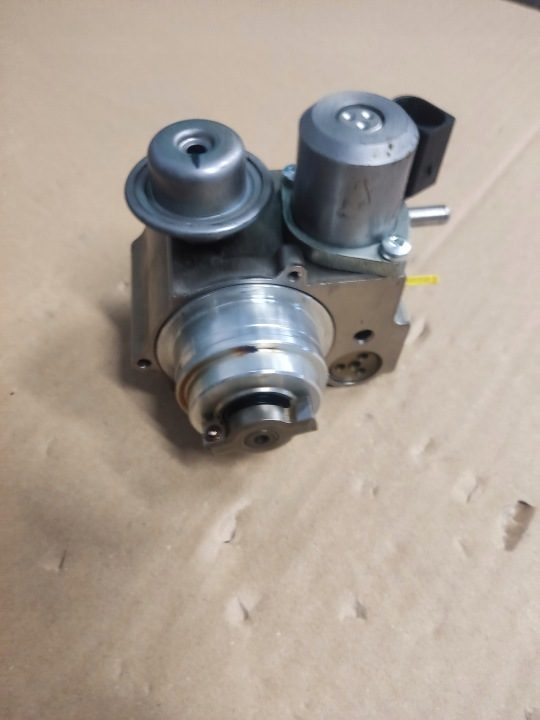 ТОПЛИВНЫЙ НАСОС CITROEN PEUGEOT MINI 1.6 THP 5888798003C, фото 1