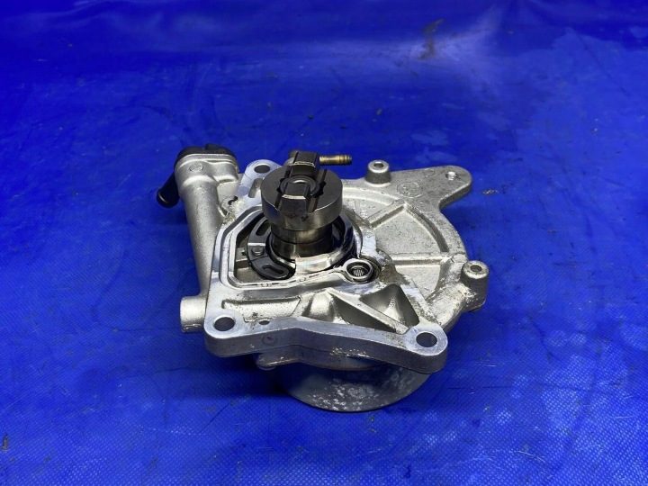 Вакуумный насос Hyundai Santa Fe 28810-2F000 2.2 CRDI D4HB, фото 2