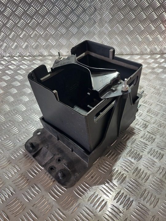 Площадка аккумулятора Mazda MX-30 20- DJBC56041, фото 1