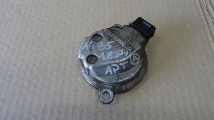 AUDI A4 B5 РЕСТАЙЛИНГ 1.8 20V ДАТЧИК ПОЛОЖЕНИЯ ВАЛА 058905161B, фото 1