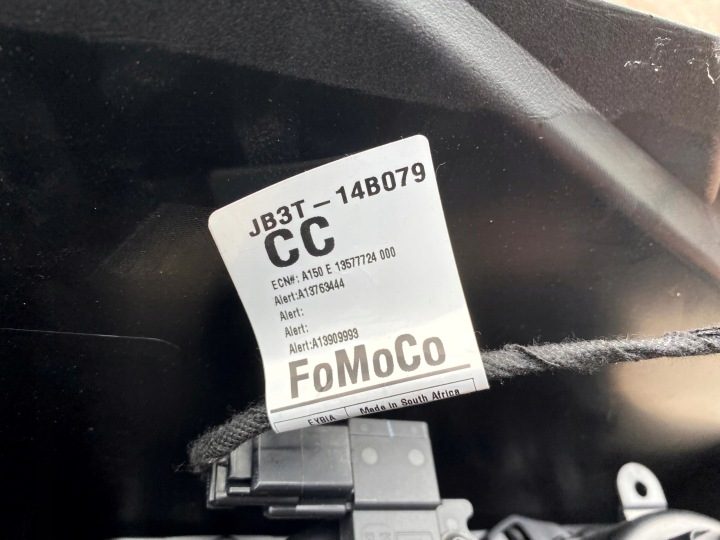 ЦЕНТРАЛЬНЫЙ ТОННЕЛЬ ПОДЛОКОТНИК ГНЕЗДО 230v - FORD RANGER IV WILDTRAK 2020, фото 8