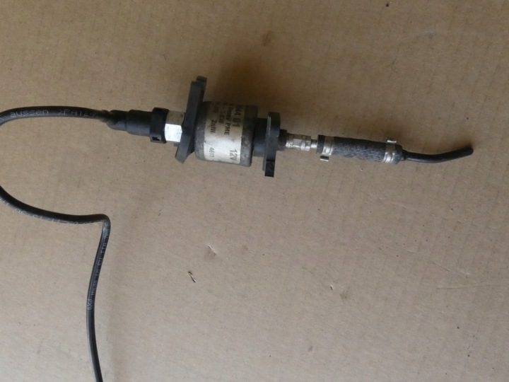 VW Touareg топливный насос Webasto 8K0963303, фото 3