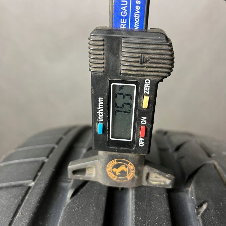 Шина летняя Bridgestone Potenza S001 225/40R18 92 Y защита диска, Run Flat, усилитель (XL) * - BMW, фото 2