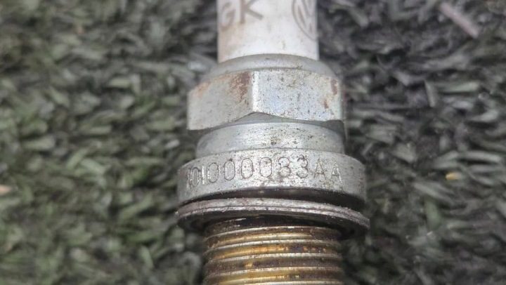 Свеча зажигания Volkswagen OE 101000033AA, фото 6