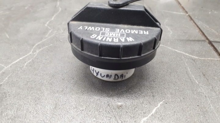 Крышка горловины бензобака Hyundai Accent II, фото 2