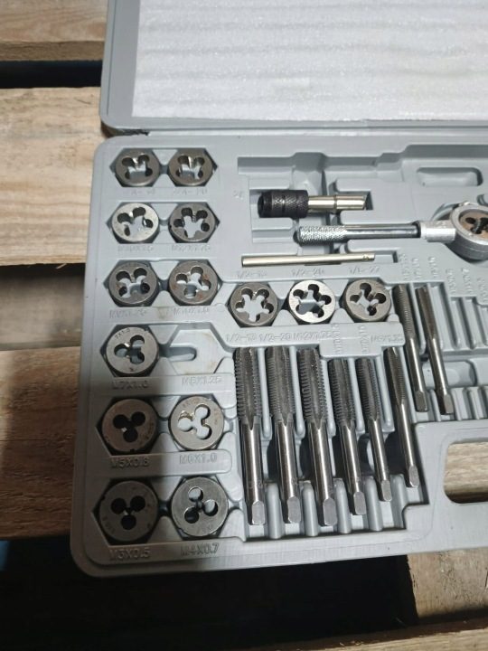 Комплект NARZYNEK I МЕТЧИКОВ кейс kalibrownik 60 шт. M3-M12 4-1/2" NC, фото 6