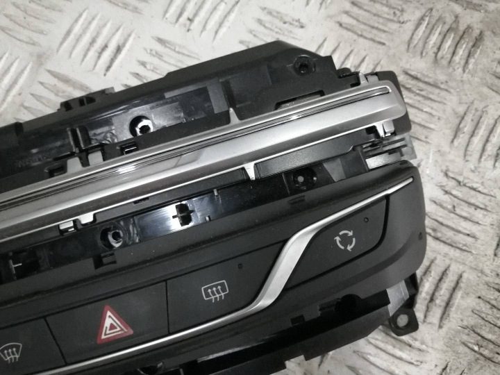 ПАНЕЛЬ УПРАВЛЕНИЯ ПЕРЕКЛЮЧАТЕЛЬ МАГНИТОЛЫ PEUGEOT 308 T9 96777660ZD, фото 2