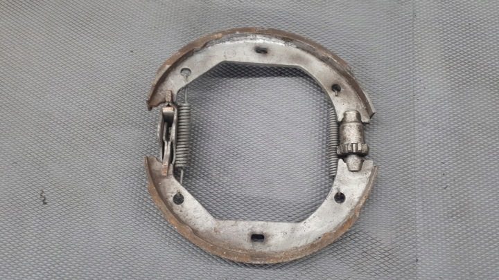 Колодки тормозные барабанные задние BMW e64 левые, фото 3