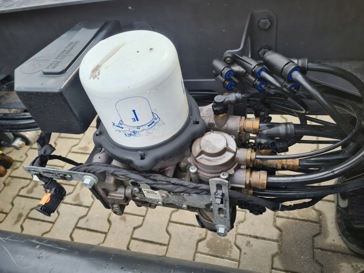 КЛАПАН ОСУШИТЕЛЬ ВОЗДУХА APM VOLVO FH 5 FM 5 EURO 6, фото 1