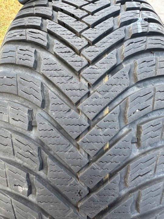 Шина всесезонная Nokian Tyres Weatherproof 225/45R17 94 В усилитель (XL), фото 2