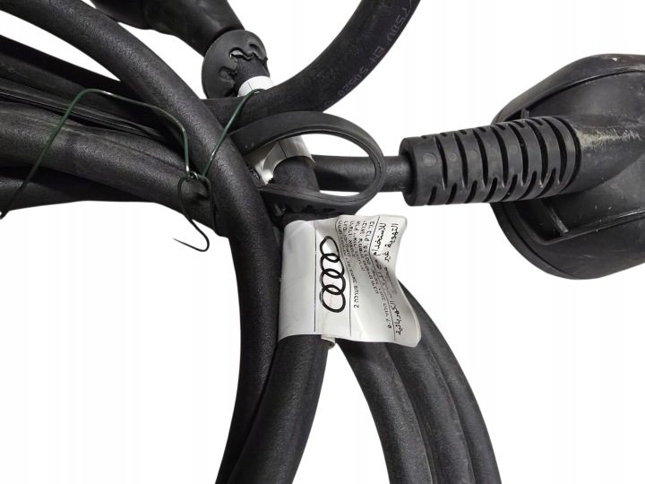AUDI ТРУБКА ДЛЯ ЗАРЯДКИ Зарядное устройство e-Tron 11 кВт Type 2 8V4971675AS OEM, фото 12