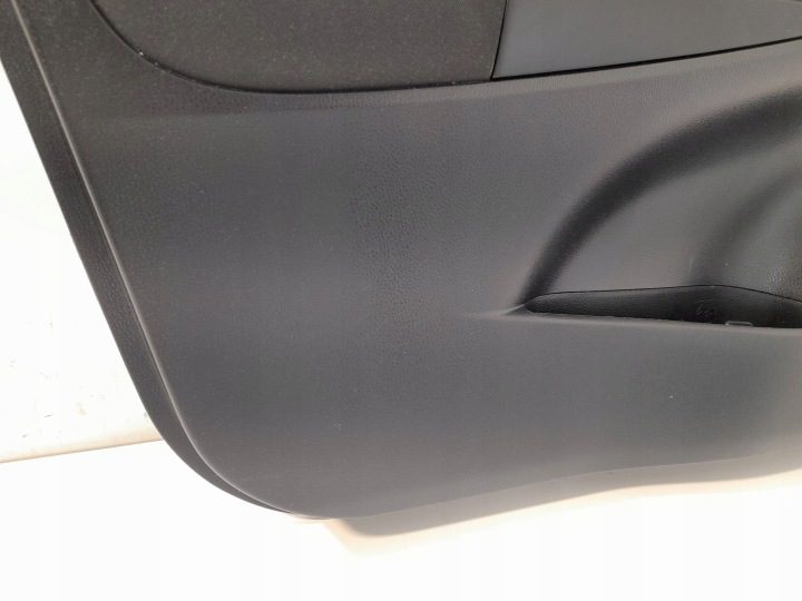 Toyota Yaris III обшивка двери передняя левая 677640D130 (ET111), фото 2