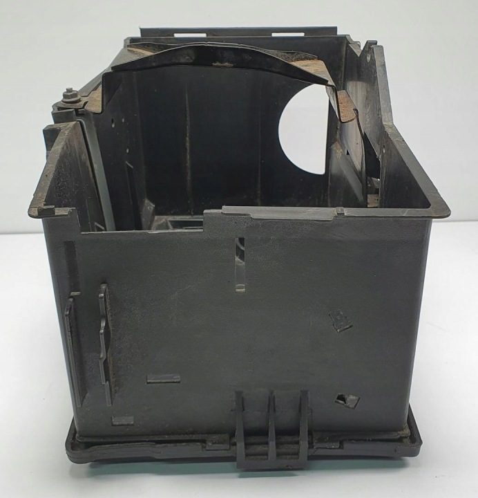 Площадка аккумулятора Volvo C70 II 3M51-10723-BU 30667941, фото 2