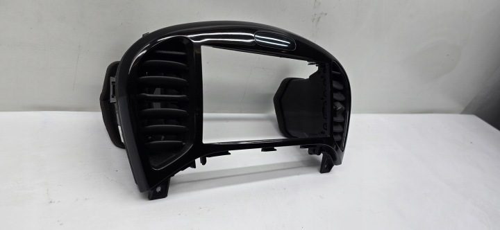 Nissan Juke F15 2018 дефлектор обдува рамка 687501KE0A 687511KE0A 68260BX80A, фото 4