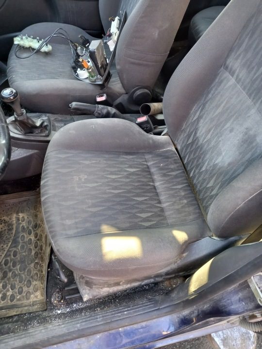 Полуось левая Ford Focus mk1 1.6 16v бензин, фото 5