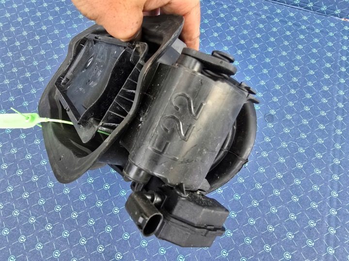 ЗАЩИТА ГОРЛОВИНА БЕНЗОБАКА BMW 2 F22 7312472, фото 3