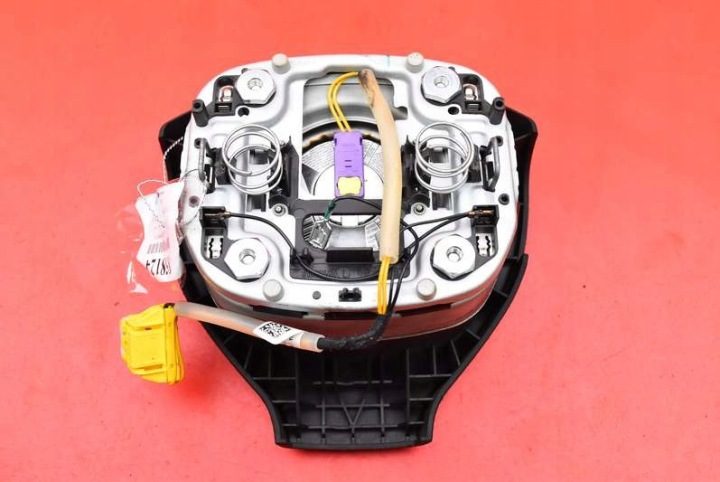 ПОДУШКА БЕЗОПАСНОСТИ ВОЗДУШНАЯ ВОДИТЕЛЯ 1K0880201BS VW GOLF 5 В 03-09F, фото 2