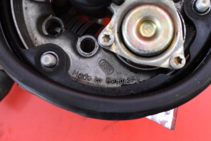 Дроссельная заслонка моновпрыск 0438201521 0132008601 VW Polo 3 III 6N 1.3 8V 55 л.с., фото 12