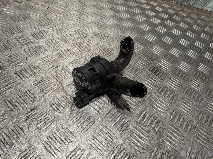ПОМПА НАСОС MERCEDES W246 A2118350364, фото 1
