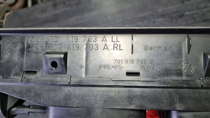 VW TRANSPORTER T4 РЕШЕТКИ ОБДУВА СРЕДНИЕ 7D1819703A, фото 4