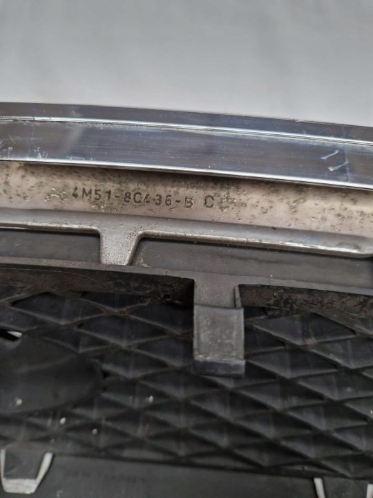 РЕШЕТКА РАДИАТОРА Ford Focus MK2 4M51-8C436-BC, фото 9
