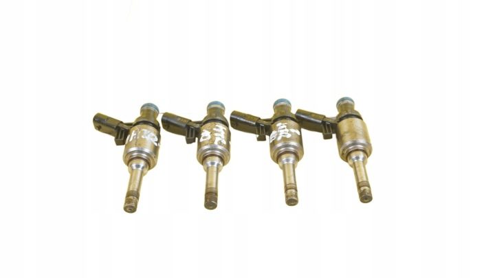 AUDI A4 B8 1.8 TFSI 08 г. 120 л.с. CAB форсунка 06H906036F 0261500057, фото 1