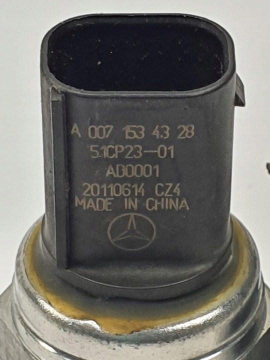 Mercedes W207 Датчик Давления Выхлопных газов A0071534328, фото 3