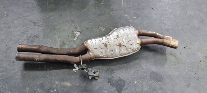 Audi S5 8W 3.0 TFSI - глушитель 8W0253411C, фото 1