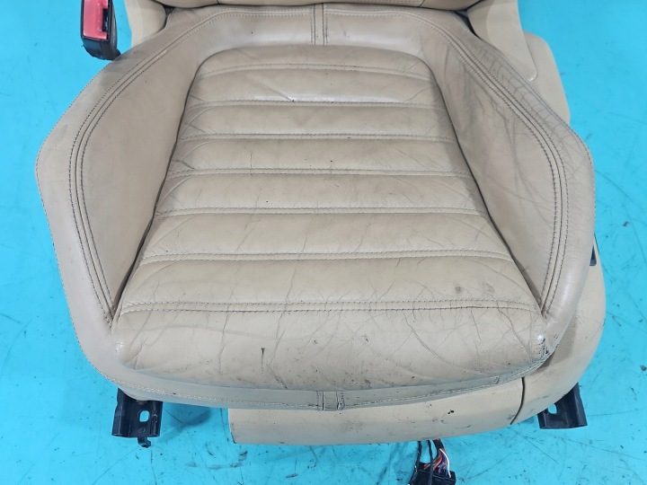 Сидящая слева водка VW PASSAT B6?????????????????????, фото 3