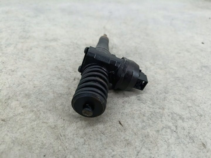 НАСОС-ФОРСУНКА VW PASSAT B6 038130073BQ 0414720312 BOSCH 2.0 TDI, фото 4