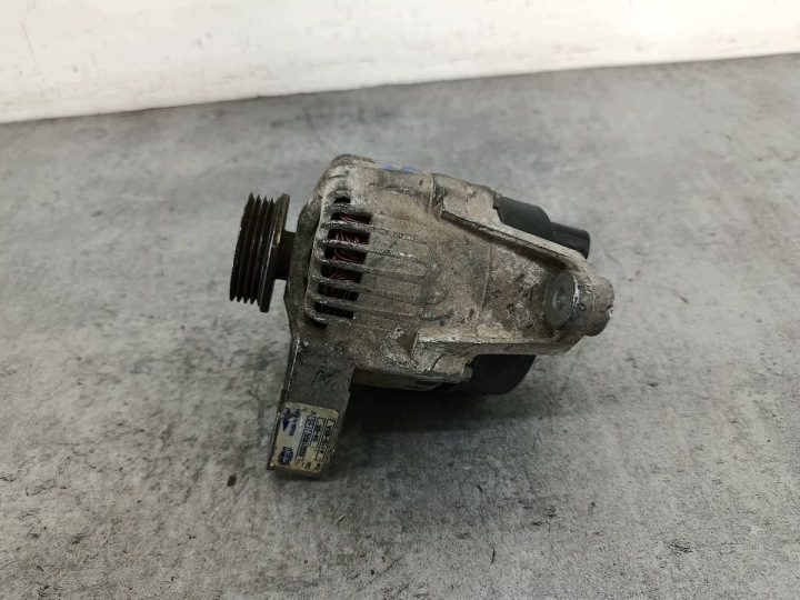 Генератор Fiat Punto II 63321600 1.2 16V 80 л.с., фото 2