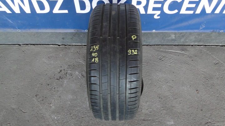Шина летняя Pirelli P Zero 235/40R18 95 Y усилитель (XL) MO - Mercedes-Benz, фото 1