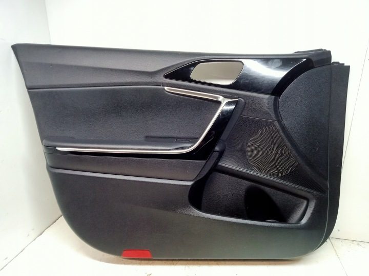 KIA Ceed III 3 хэтчбек обшивка двери левая передняя 82301-J7330, фото 2