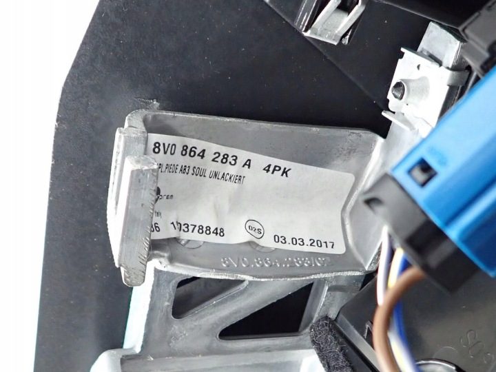 ТОННЕЛЬ ПОДЛОКОТНИК РАМКА РУЧКА КПП ЕВРОПА ОРИГИНАЛ AUDI A3 8V 17 г., фото 15