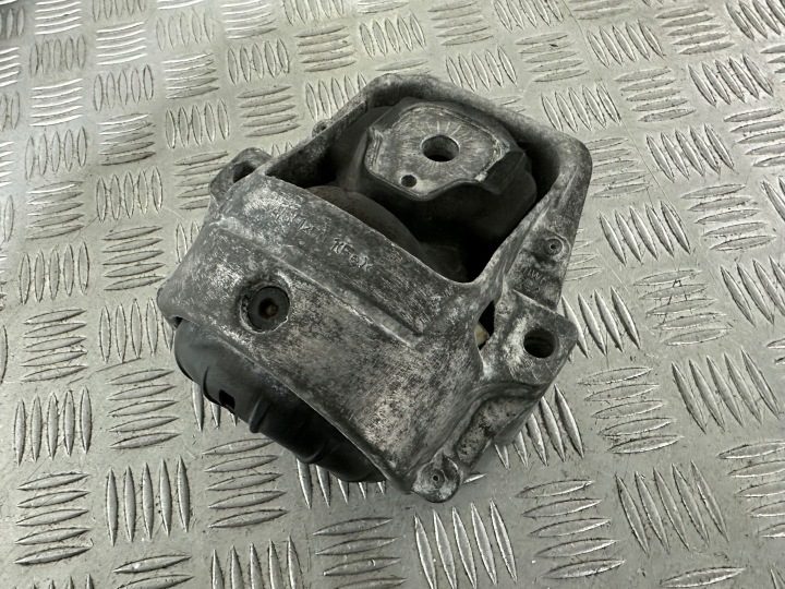AUDI A4 B8 2.0 TDI CAG ПОДУШКА ДВИГАТЕЛЯ ЛЕВАЯ 8R0199381, фото 2