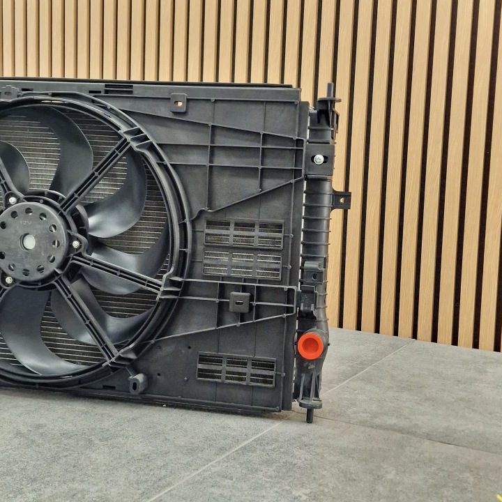 Комплект радиаторов вентилятор Opel Citroen Toyota Peugeot 2.0HDI 9816746580, фото 3