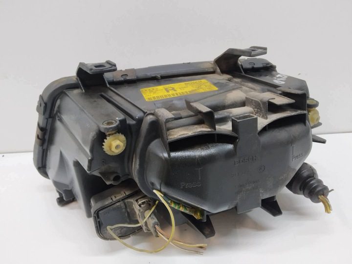 ФАРА ПЕРЕДНЯЯ ПРАВАЯ EU ДО РЕСТАЙЛИНГ 5D0941004E Audi A4 I (1994-2001) B5, фото 2