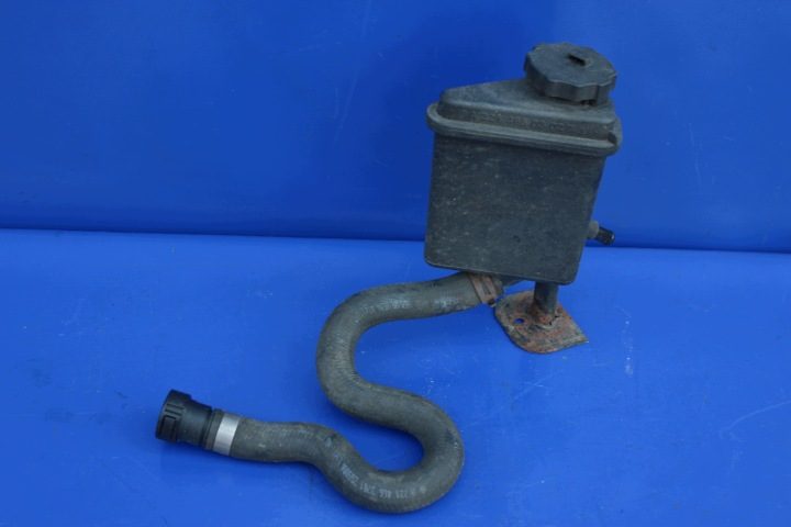 Бачок гидроусилителя OE Mercedes CL CL500 W216 C216 A2214660302, фото 3