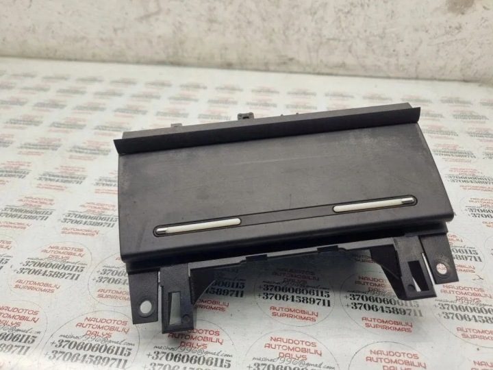 Пепельница SEAT EXEO (3R2) 8E0857951J 2.0L бензин 147 кВт 2010, фото 1