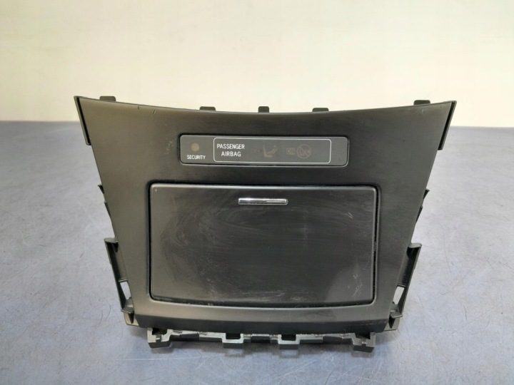 AVENSIS T27 РЕСТАЙЛИНГ ПЕПЕЛЬНИЦА БАРДАЧОК 58804-05100, фото 1