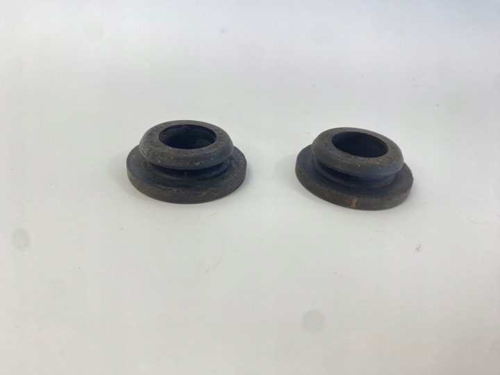 ОСНОВАНИЕ КРЕПЛЕНИЕ РЕЗИНКА РАДИАТОРА MERCEDES W123 W201 W124 W463 1235040412, фото 6