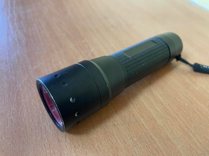 ФОНАРИК КЛАССИЧЕСКИЙ LEDLENSER 450 ЛМ LM P7 CORE, фото 3