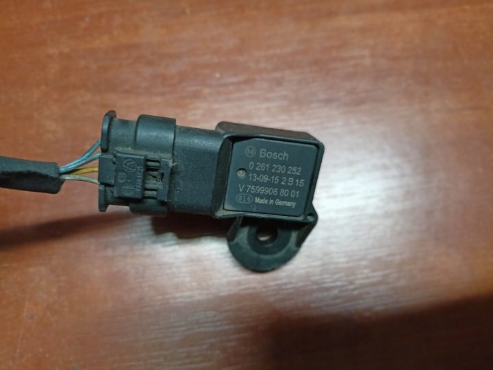 Bosch 0 261 230 262 Датчик, давление в впускном коллекторе, фото 2