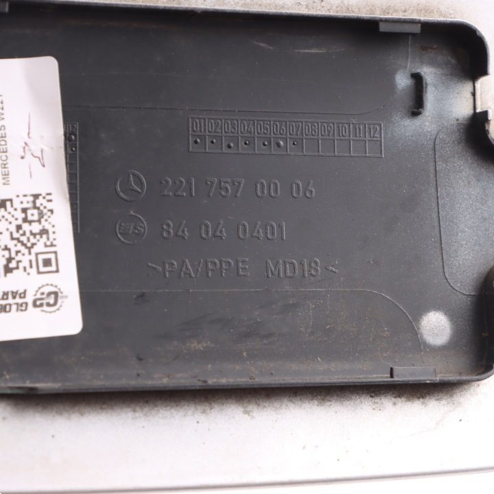 Mercedes-Benz OE A2217570006 лючок горловины бензобака, фото 9