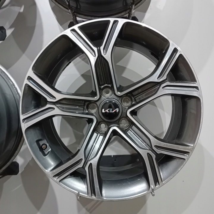 4× Литой диск Kia OE 8.5" x 19" 5x114.3 ET 46, фото 5