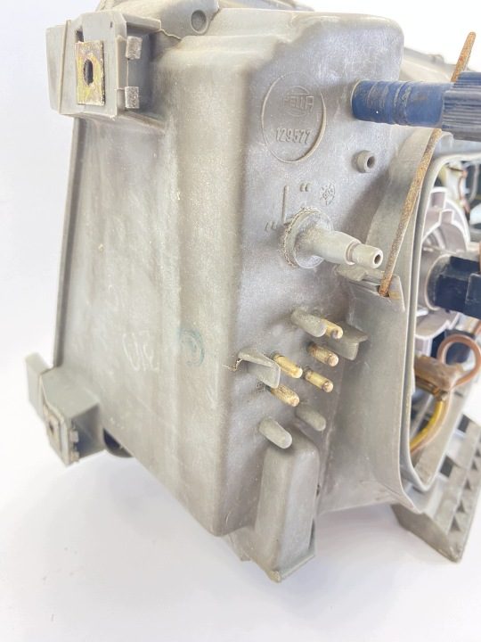Фара левая передняя Mercedes W124 Hella корпус без Klosza поврежд., фото 8