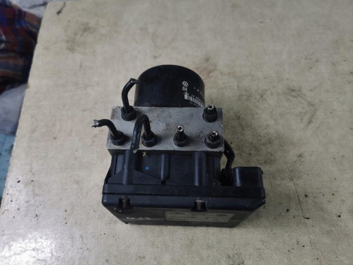 AUDI A3 8L VW GOLF IV SEAT LEON I SKODA НАСОС ABS 1J0614117A 1J0907379, фото 3
