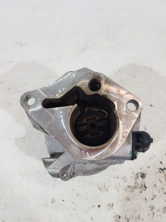 Насос вакуумный 146502327R Renault Nissan Dacia 1.5 DCI, фото 11