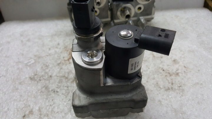 Клапан регулировки распределитель VW AUDI SEAT SKODA 5R3906011 разборка, фото 4