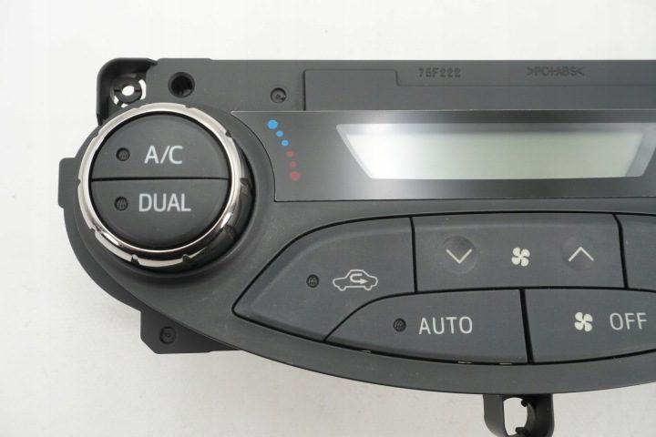 Блок управления климатом Toyota Yaris 75F206, фото 2